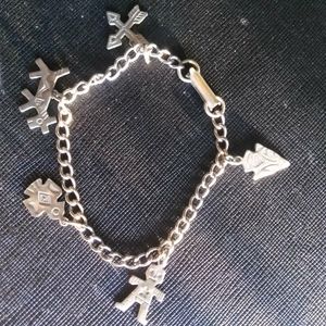 Vtg silver native American bracelet